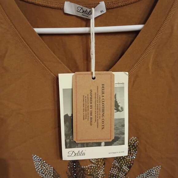 NWT western tank top with bling cow head skull feathers flowers fringe XL - Picture 3 of 5